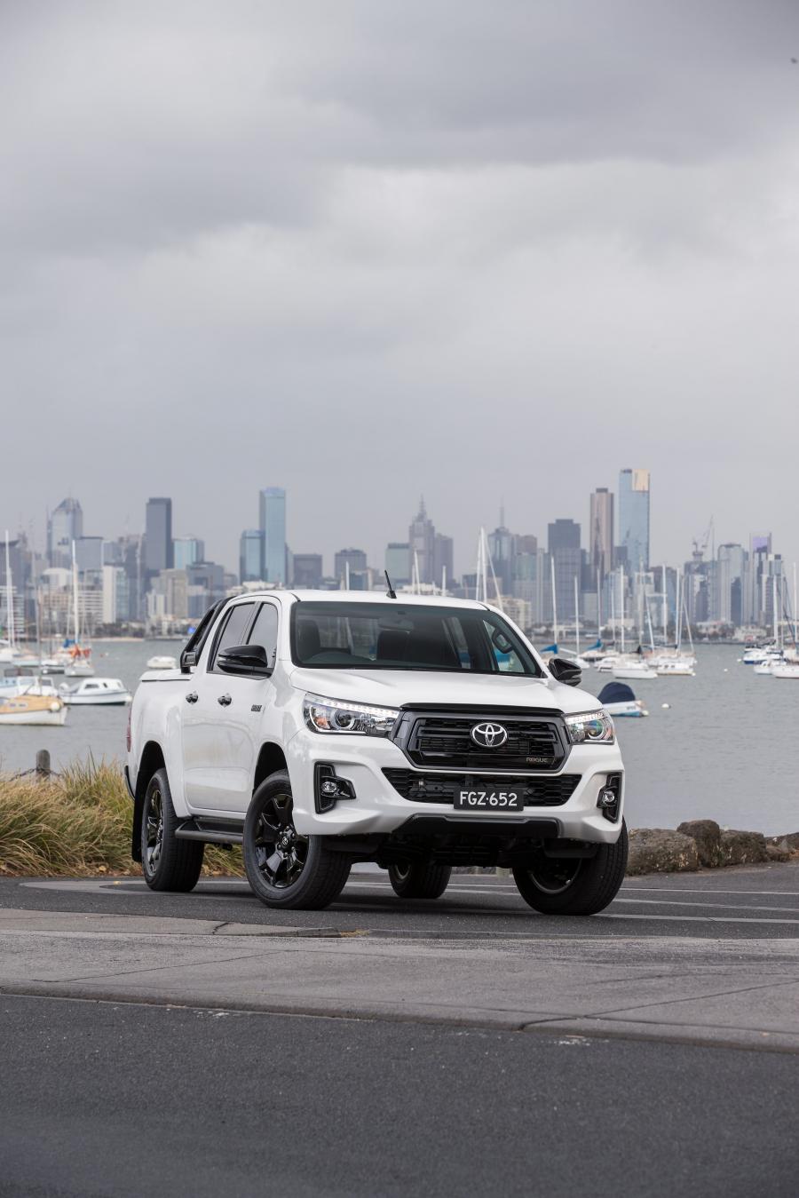  Toyota Hilux Rogue Double Cab 2018 года  (AU) (фото 6 из 27)